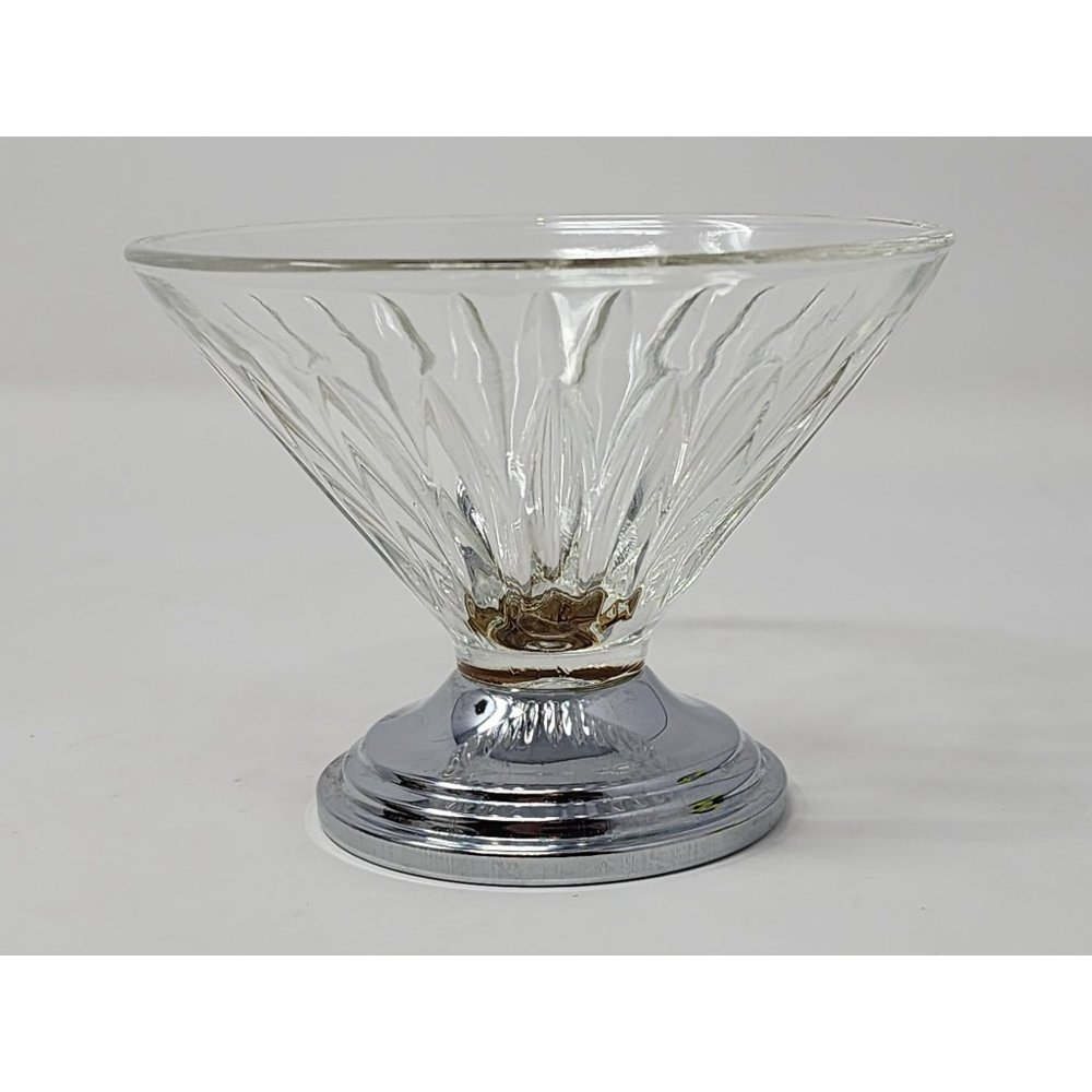 Vintage Sherbert/Ice Cream Glass Dessert Dish‎ Silver Plate Bottom